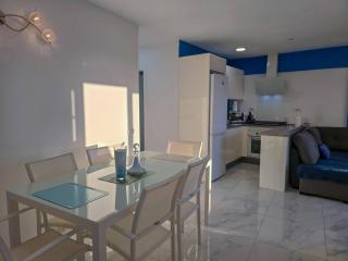 Aqua Sun Los Geranios by HelloApartments - 9