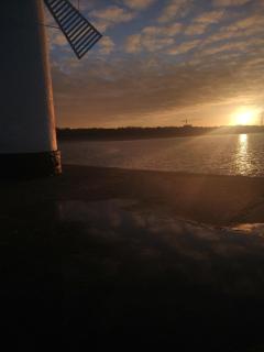 Komfortowa kawalerka w dobrym miejscu - 0