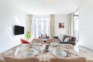 Perfect Home for Families & Groups - Heart of Al Reem - 5-10 min from ADGM, Galleria, Cleveland - 5 min walk from Reem Central Park and Beach - 7