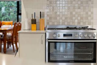 Beautiful Spacious Home in a Serene Setting - 7