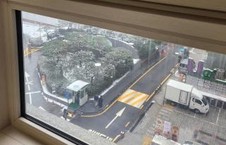 ## 123K-H1, Heart of Gangnam, 1min to Sinnonhyeon Station, 5min to Gangnam Station, Netflix, Near Plastic Surgery Clinics, Neat Space ## - 3