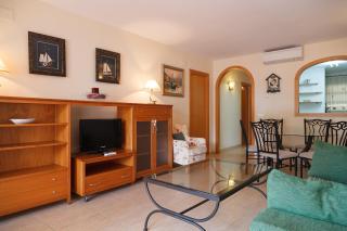 UHC Costa Linda Family Complex - 2