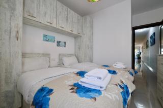 Gzira Penthouse Distant Seaviews - 2