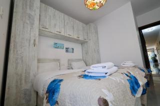 Gzira Penthouse Distant Seaviews - 1