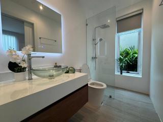 New Modern 3BR Pool Villa Rawai - Ban Saiyuan (1) - 3