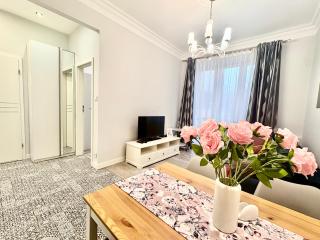 Rental Apartments Krochmalna - 4