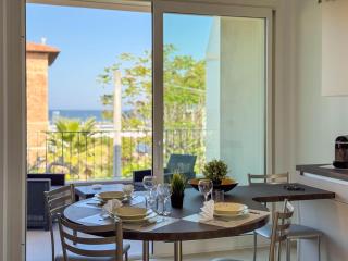 Modern Design Garage and Terrace with Sea View - 9