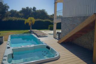 Villa 300m2 piscine chauffée et jacuzzi-spa de nage - 4