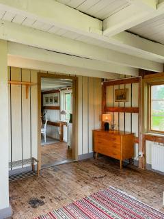 Renovated Cottage By Lake Rydbos - 9