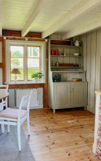 Renovated Cottage By Lake Rydbos - 7