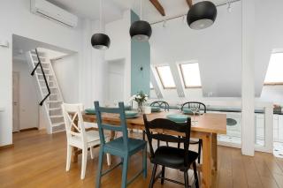 Modern Apartment with Air Conditioning and Terrace near Old Town in Cracow by Noclegi Renters - 2