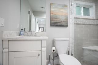 4 bedroom, 3 bathrooms Pool Home - 2