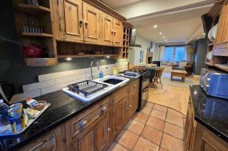 Bobbin Cottage, Ashford in the Water - 7