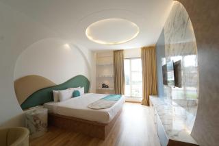 Palette The Moon Hotel Goa - 6