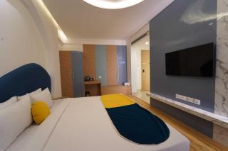 Palette The Moon Hotel Goa - 5