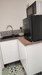 Stunning City Centre Loft near Goodwood - 3