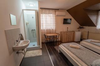 Sárga Csikó vendégház - 8