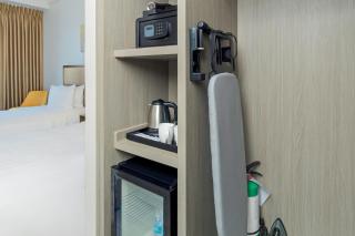 Resort-style Comfort Near Mactan Airport - 1