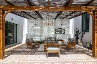 Las Palmeras Garden Suites - 7