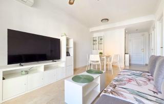 Awesome Apartment In Guardamar De La Safor - 8
