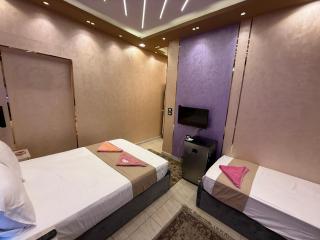 The Caro-Plazaro Hotel - 7