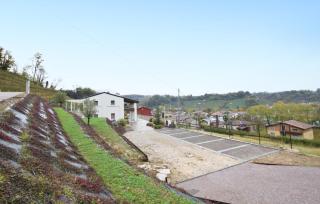 1 Bedroom Lovely Apartment In Premaor - 3