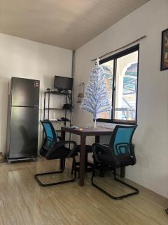 Newly Remodeled Poblacion House - 2