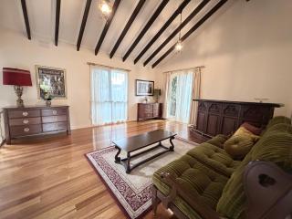 Luxury 3BR Home ,Office,Garden,Minutes to Beach - 1