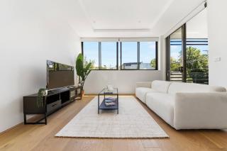 Cozy Redfern City Pad: 1 Bed 1 Bath Near CBD - 5