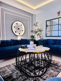 Blackden Apartments Your cozy escape awaits - 8