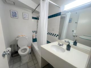 Happy Hawaiian Monarch Studio condo - 7