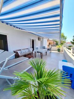 App Sanny with nice terrace - 9