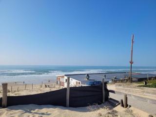 Sea View Family Escape - 1