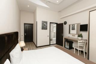 Deluxe Boutique Hotel - 7