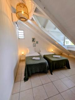 Villa familiale, piscine privée, classée 3 étoiles - 1