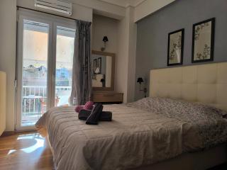 Avantis modern home - 8