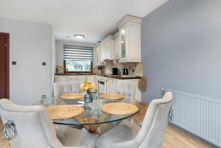 Wielkokacka Gdynia Two-level Stylish Apartment with Parking by Noclegi Renters - 4