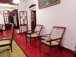Hill Side Kings Villa (Colonial Bungalow) - 6