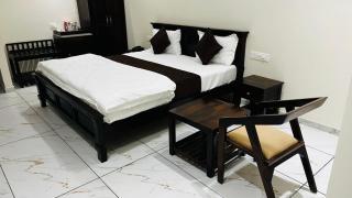 Mantara Hotel Dhariyawad - 2