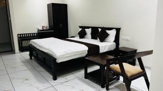 Mantara Hotel Dhariyawad - 1