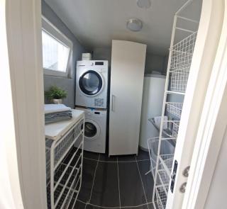 Modern condominium - 3