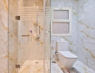 Bright 3-BR Apartment Stone Residence, New Cairo - 9