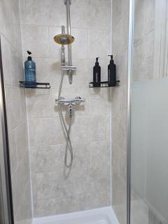 Hackney Roof top Hide Away - 5