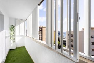 Home2Book Cozy Urban Retreat with Balcony - 2