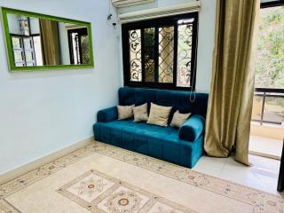 Modern 2bedroom apartment Sacre Coeur 3 - 9