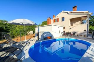 Holiday home 5240 for 8 Pers bei Labin - 0