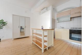 Francy Suite - 15 min from Venice & Mestre Train Station - 6
