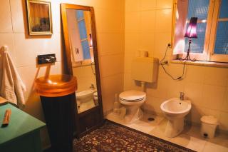 An artist's place in Lisbon - 7