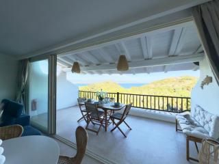 La Finestra sul Mare Seaview Apartments - 4