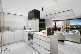 Dreamy Surfers Escape - 4